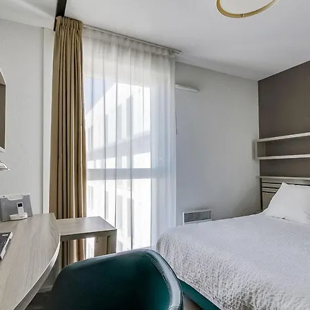 Hotel Lokora